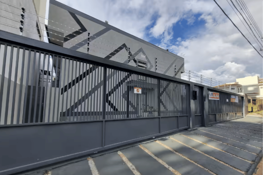 Fachada do prédio Studio GT — 2 quarteirões da USP, 1 quadra da Santa Casa